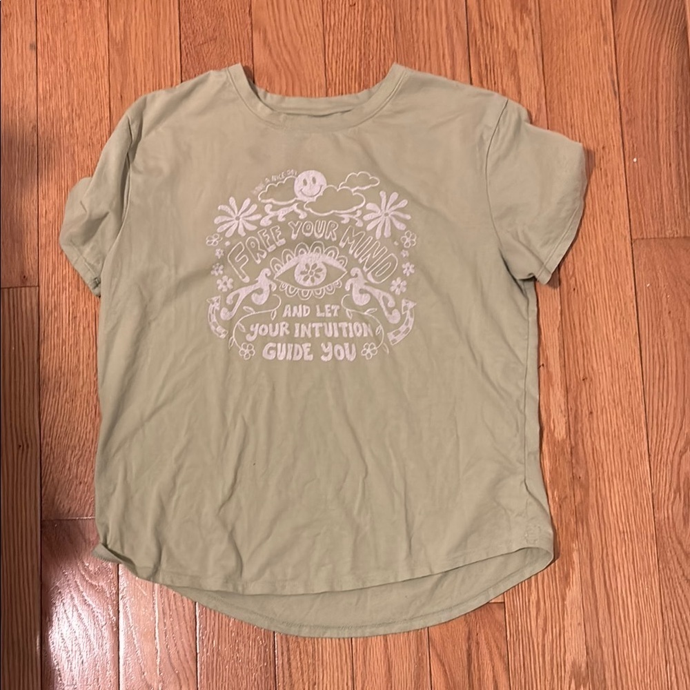 women’s sonoma graphic t shirt